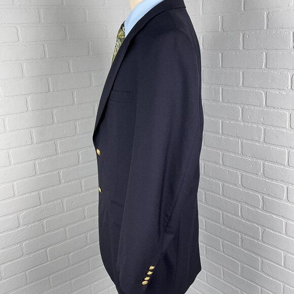 Jos A Bank Blazer Men 41R Blue‎ Gold Shield Button Executive Classic Wool Jacket - Picture 3 of 15